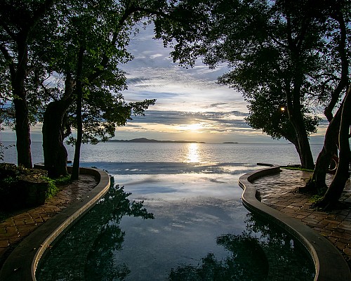 Infinity Edge Pool